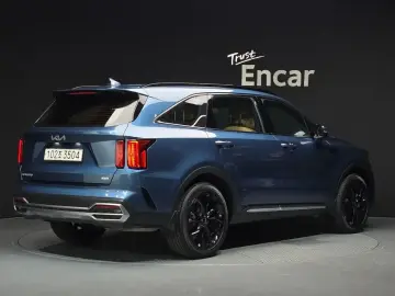 2023 Kia Sorento с пробегом 22 691 км