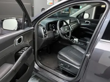 2021 Kia Sorento с пробегом 72 277 км