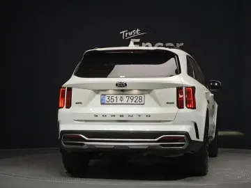 2021 Kia Sorento с пробегом 125 704 км