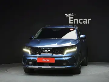 2023 Kia Sorento с пробегом 30 756 км