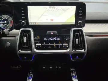 2023 Kia Sorento с пробегом 30 756 км