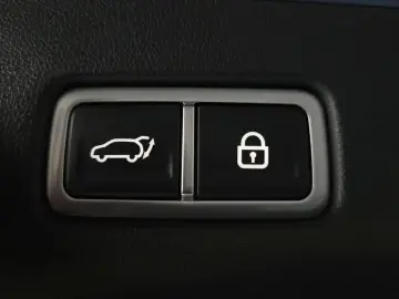 2023 Kia Sorento с пробегом 30 756 км