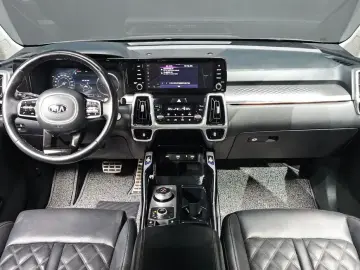 2021 Kia Sorento с пробегом 109 609 км