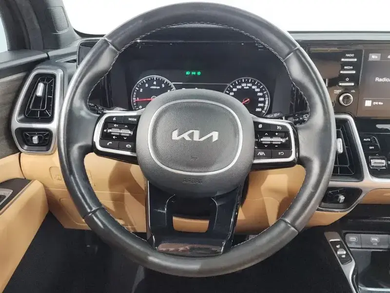 2022 Kia Sorento с пробегом 112 811 км