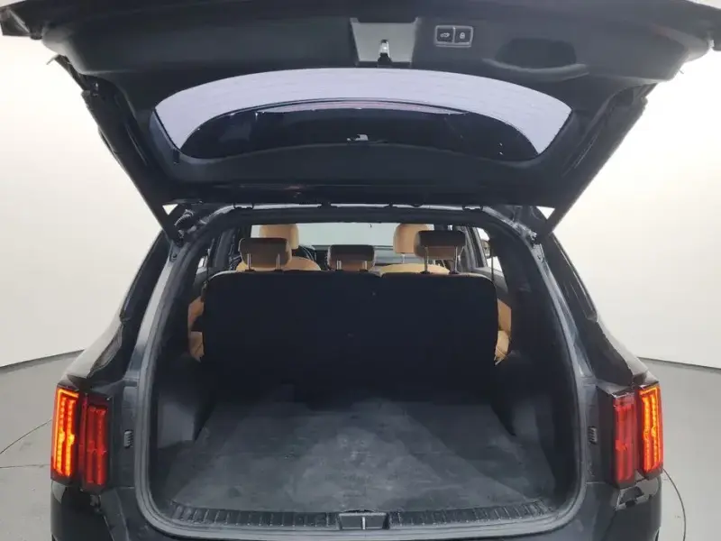 2022 Kia Sorento с пробегом 112 811 км
