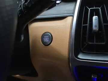 2021 Kia Sorento с пробегом 156 559 км