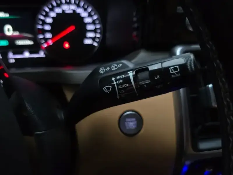 2021 Kia Sorento с пробегом 156 559 км