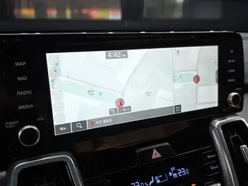 2023 Kia Sorento с пробегом 33 552 км