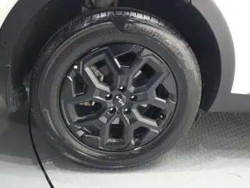 2023 Kia Sorento с пробегом 33 552 км