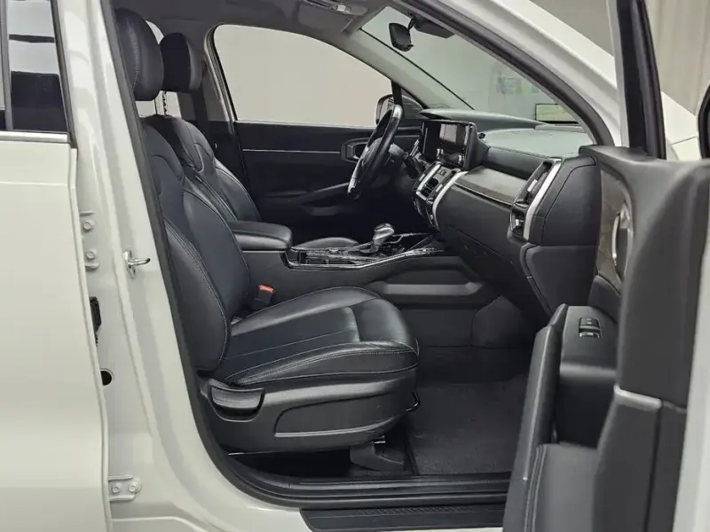 2022 Kia Sorento с пробегом 79 882 км