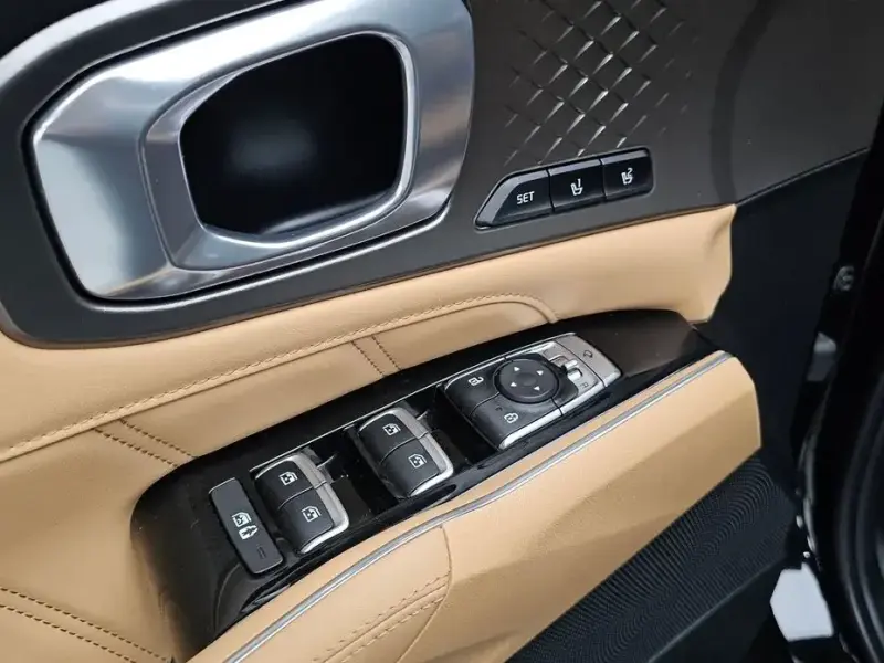 2022 Kia Sorento с пробегом 80 015 км
