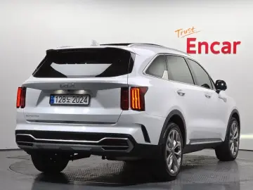 2022 Kia Sorento с пробегом 65 199 км