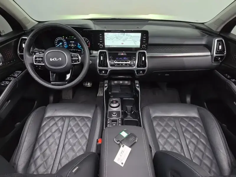 2023 Kia Sorento с пробегом 41 477 км