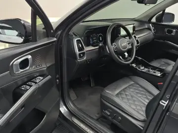 2023 Kia Sorento с пробегом 41 477 км