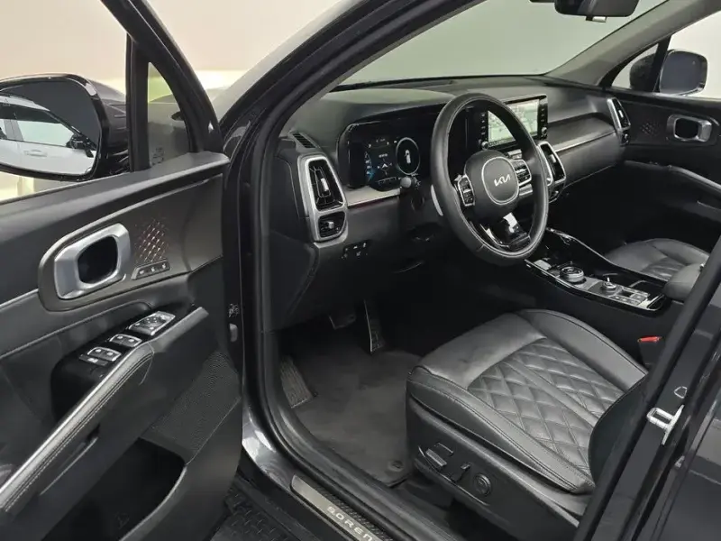 2023 Kia Sorento с пробегом 41 477 км
