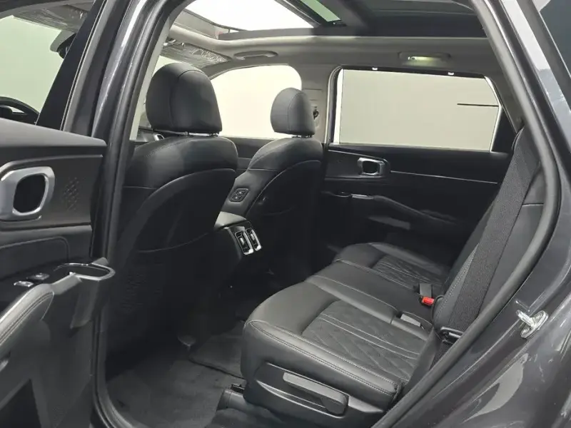 2023 Kia Sorento с пробегом 41 477 км