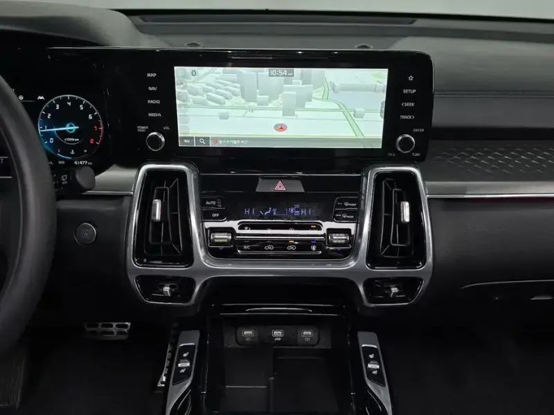 2023 Kia Sorento с пробегом 41 477 км