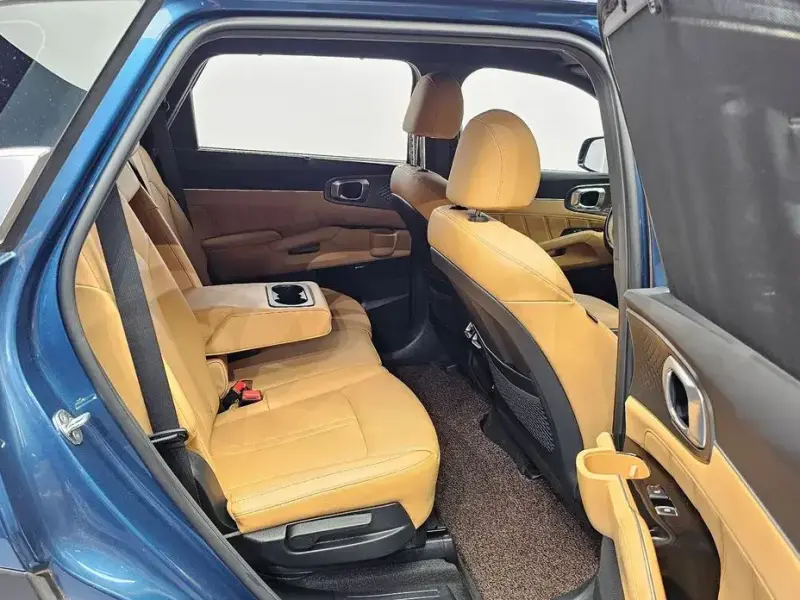2022 Kia Sorento с пробегом 35 049 км