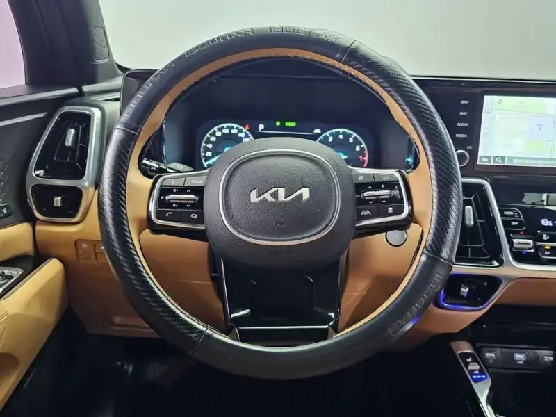2022 Kia Sorento с пробегом 35 049 км