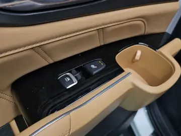 2023 Kia Sorento с пробегом 90 295 км