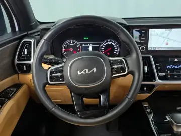 2022 Kia Sorento с пробегом 70 424 км