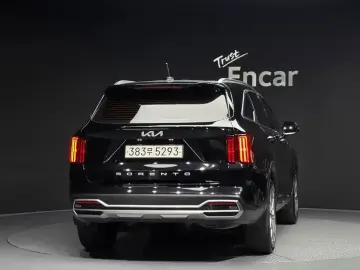 2022 Kia Sorento с пробегом 102 543 км