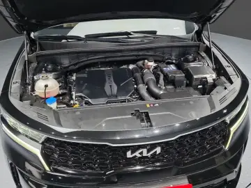 2022 Kia Sorento с пробегом 102 543 км
