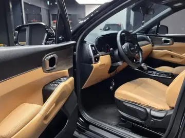 2022 Kia Sorento с пробегом 102 543 км
