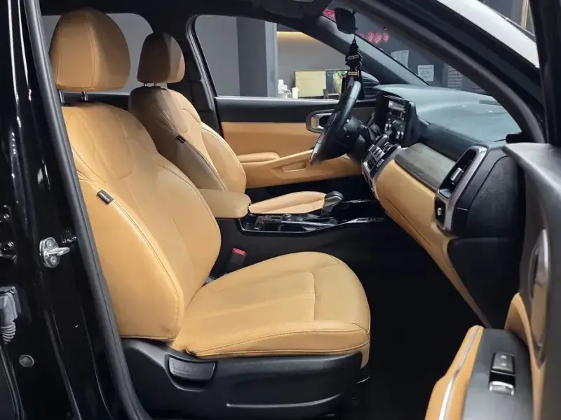 2022 Kia Sorento с пробегом 102 543 км