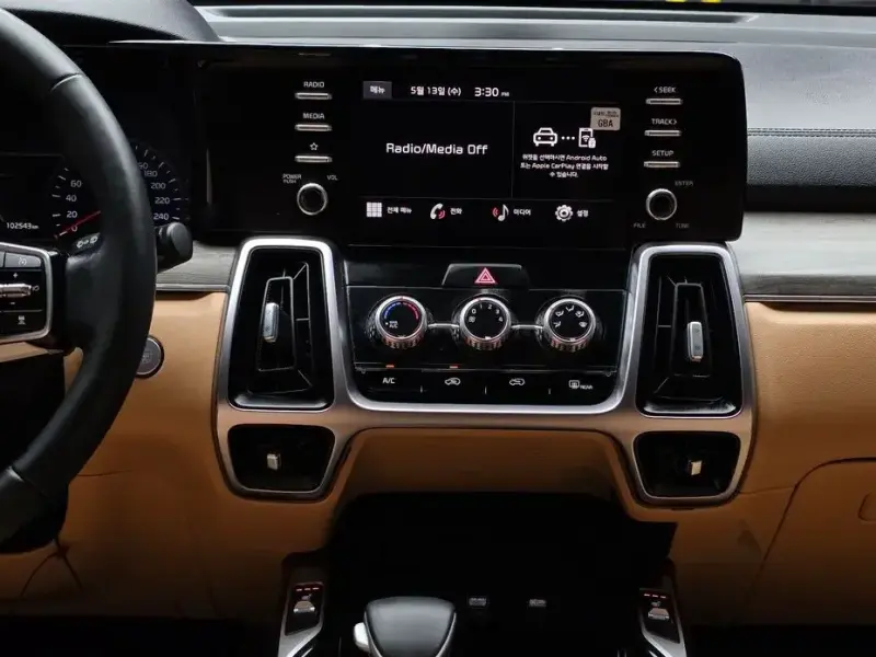 2022 Kia Sorento с пробегом 102 543 км