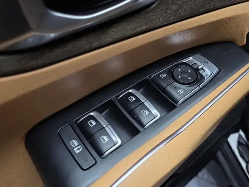 2022 Kia Sorento с пробегом 102 543 км