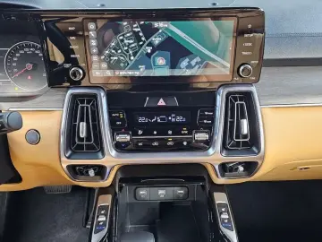2023 Kia Sorento с пробегом 29 146 км