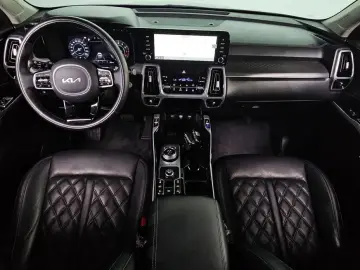 2023 Kia Sorento с пробегом 52 678 км