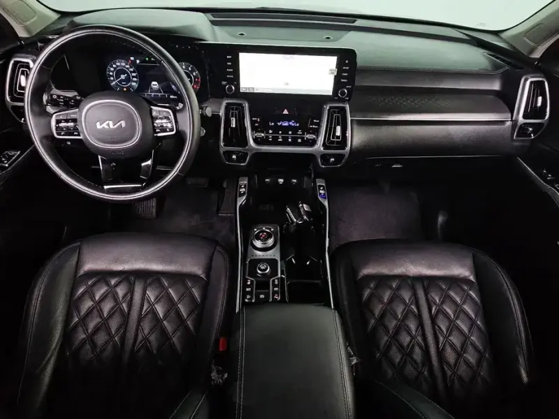 2023 Kia Sorento с пробегом 52 678 км