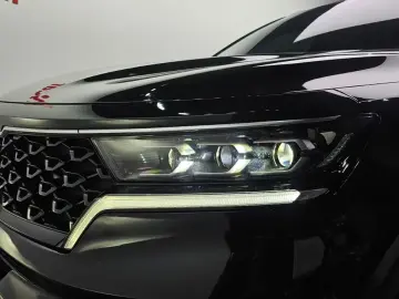 2023 Kia Sorento с пробегом 52 678 км