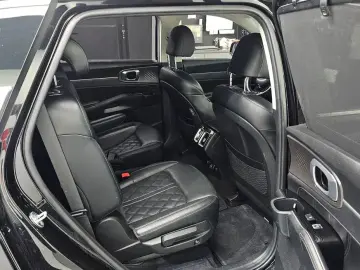 2023 Kia Sorento с пробегом 52 678 км