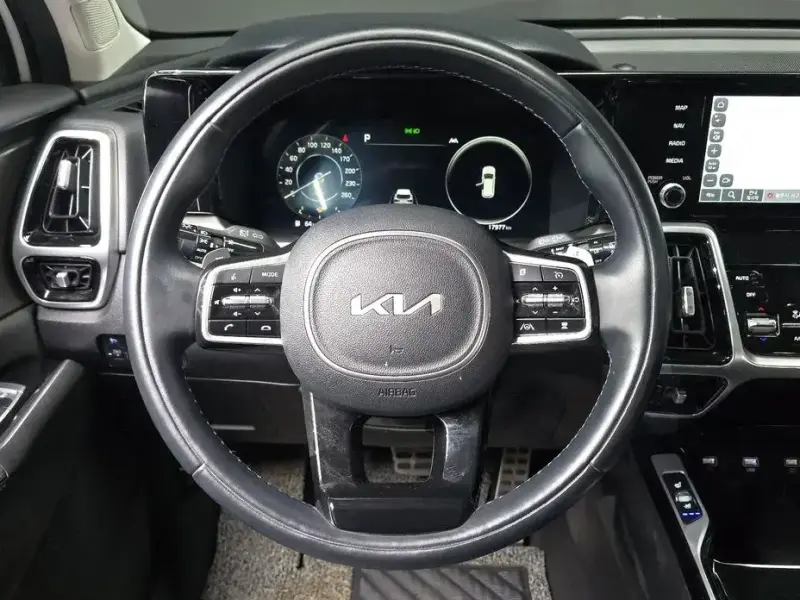 2021 Kia Sorento с пробегом 17 977 км