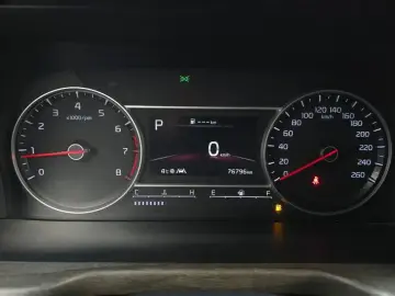 2022 Kia Sorento с пробегом 76 796 км