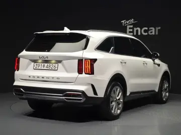 2022 Kia Sorento с пробегом 31 018 км