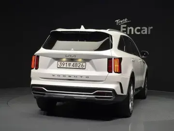 2022 Kia Sorento с пробегом 31 018 км
