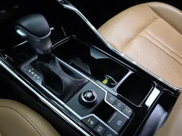 2022 Kia Sorento с пробегом 31 018 км