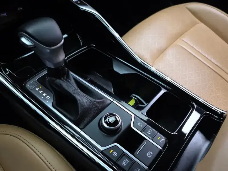 2022 Kia Sorento с пробегом 31 018 км