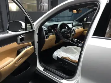 2022 Kia Sorento с пробегом 31 018 км