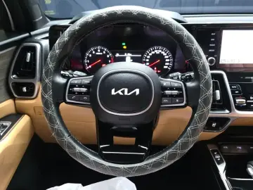 2022 Kia Sorento с пробегом 31 018 км