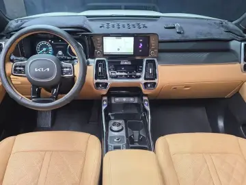 2022 Kia Sorento с пробегом 56 580 км