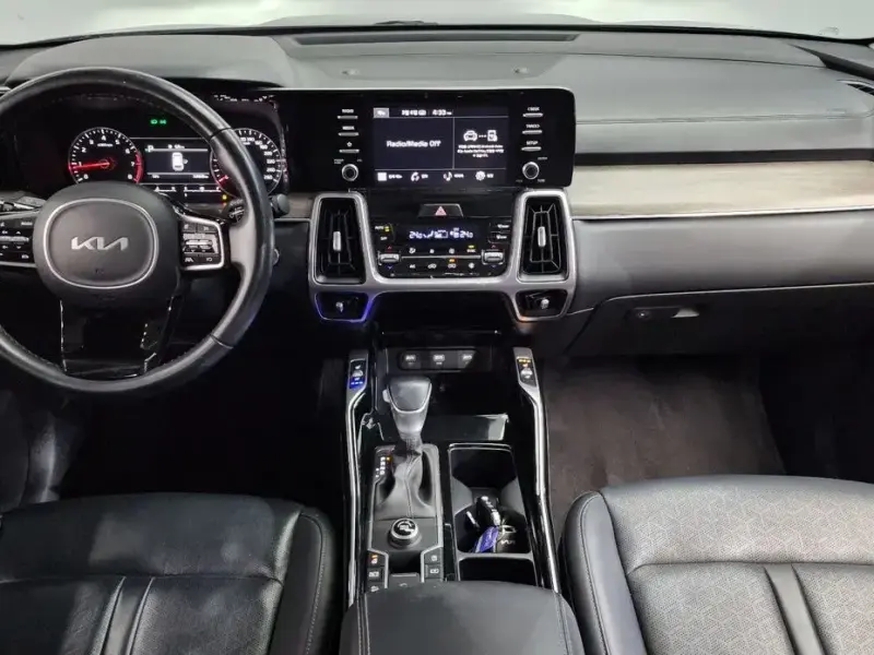 2022 Kia Sorento с пробегом 59 008 км