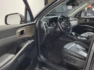2022 Kia Sorento с пробегом 59 008 км