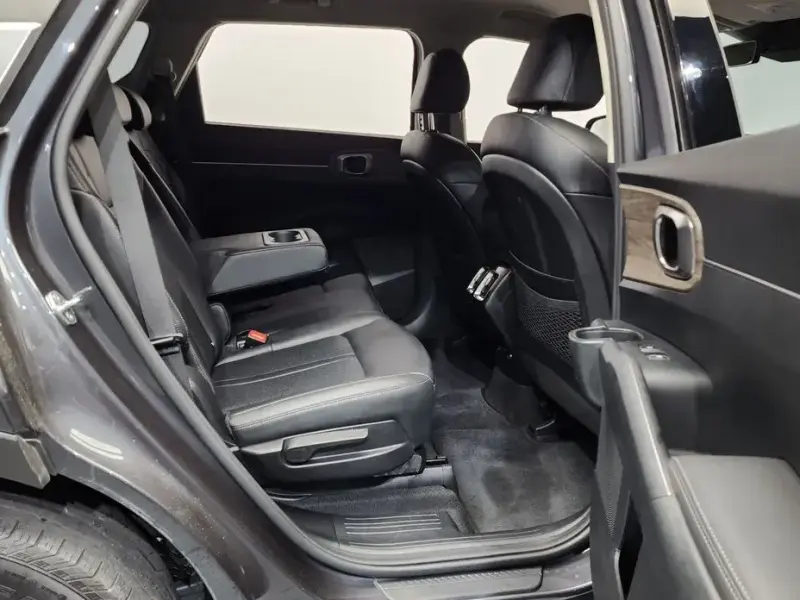 2022 Kia Sorento с пробегом 59 008 км