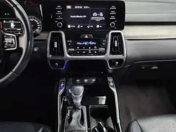 2022 Kia Sorento с пробегом 59 008 км