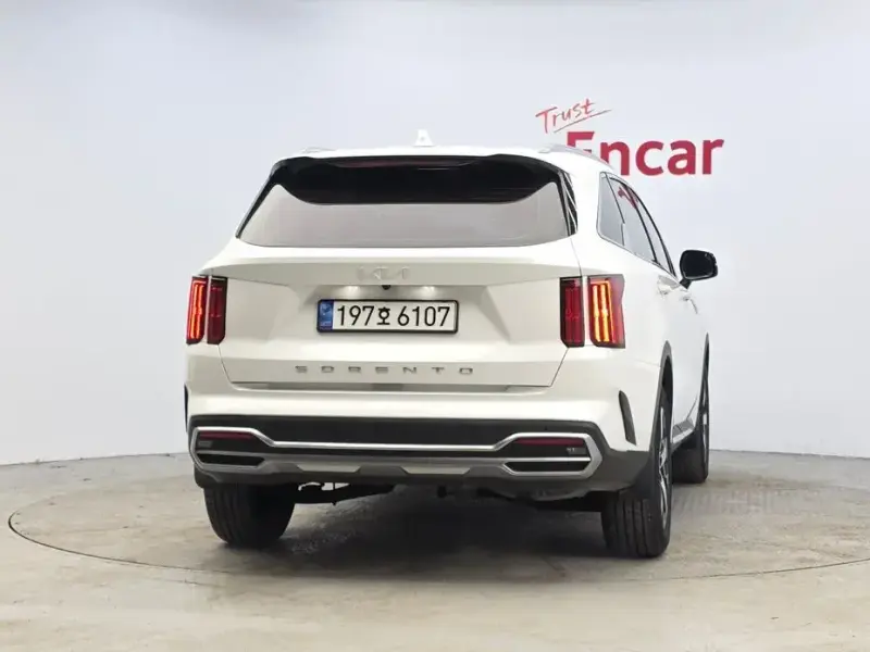 2022 Kia Sorento с пробегом 73 017 км